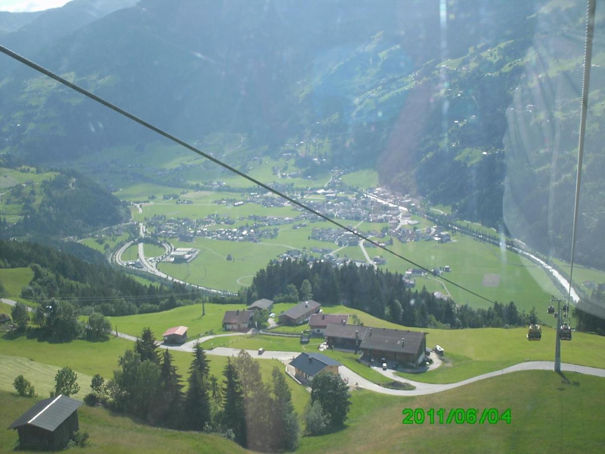 Ferienwohnungen Egger Zell am Ziller Exterior photo